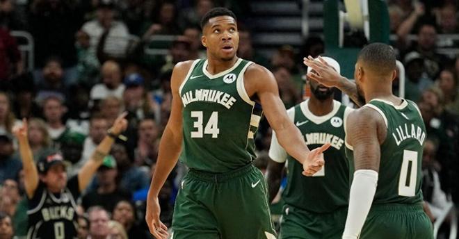 PG游戏-关于字母哥重返赛场，出色防守首场状态出色，法国队观众沸腾！全场沸腾不已的信息